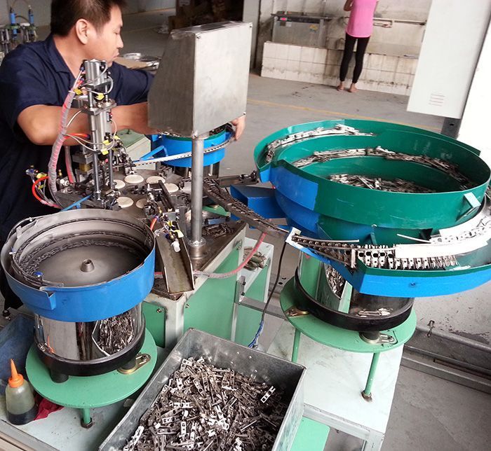 非標(biāo)自動化設(shè)備10